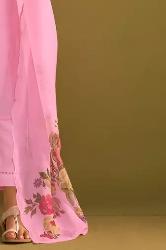 Women Floral Embroidered Regular Thread Work Kurta with Trousers & With Dupatta