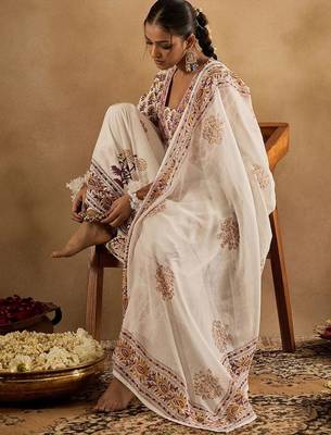 Women Floral Printed Empire Pure Cotton Kurta with Trousers & With Dupatta 7