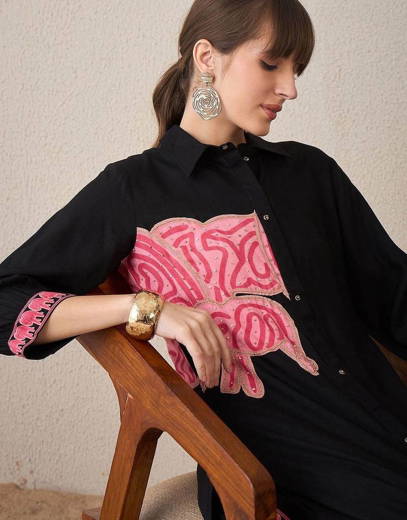 Women Ethnic Motifs Printed Regular Thread Work Kurta with Trousers
