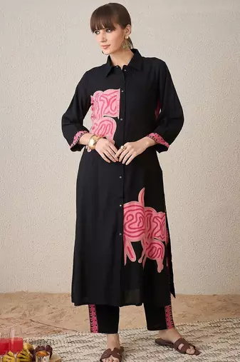 Women Ethnic Motifs Printed Regular Thread Work Kurta with Trousers
