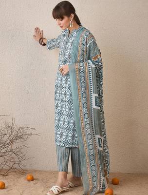 Abstract Printed Pure Cotton Straight Kurta With Trousers & Dupatta 4