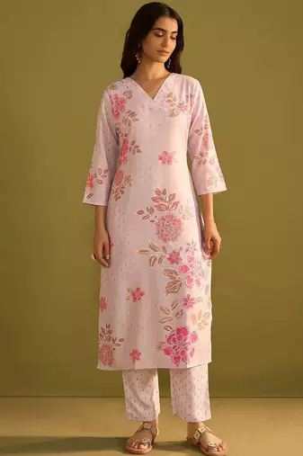 Floral Printed V-Neck Straight Kurta With Trousers