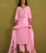 Women Floral Embroidered Regular Thread Work Kurta with Trousers & With Dupatta