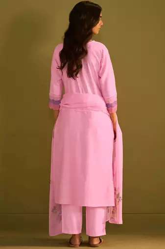 women floral embroidered regular thread work kurta with trousers & with dupatta