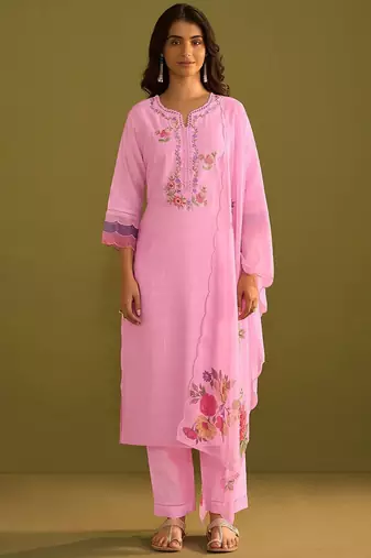 women floral embroidered regular thread work kurta with trousers & with dupatta