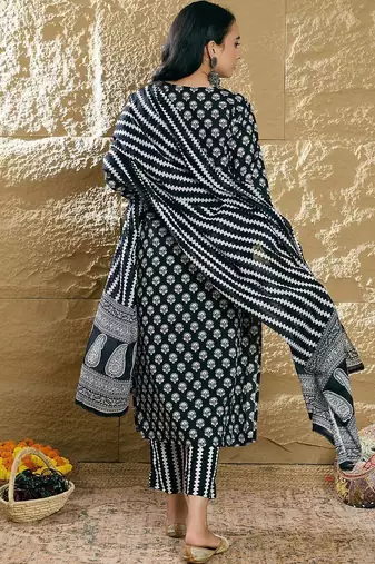 Women Ethnic Motifs Printed Thread Work Pure Cotton Kurta with Trousers & Dupatta