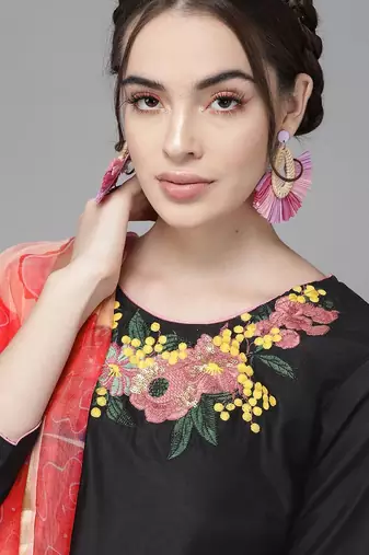 Classic Black And Peach Embroidered Kurta Set