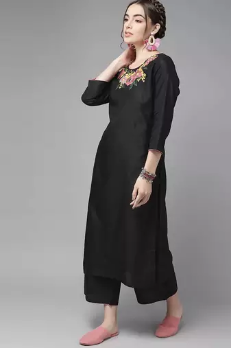 Classic Black And Peach Embroidered Kurta Set