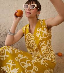 Women Ethnic Motifs Printed Regular Pure Cotton Kurta with Trousers
