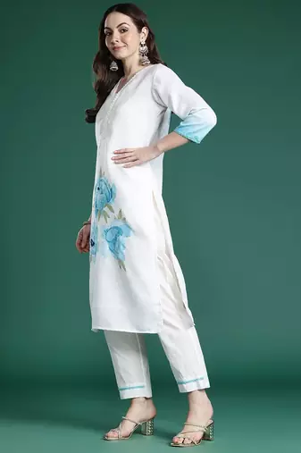 Floral Printed Sequinned Linen Kurta with Trousers & With Dupatta