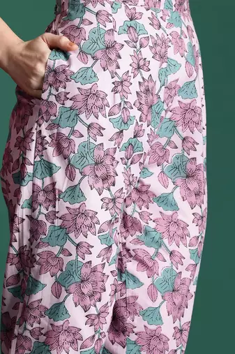 Women Floral Printed Pure Cotton Kurta with Trousers & With Dupatta