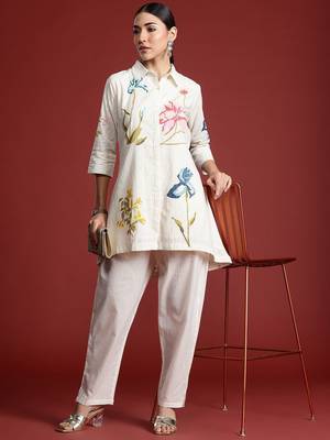 Floral Printed  Cotton Kurti with Trousers 7