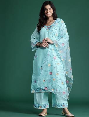 Floral Embroidered Thread Work Kurta with Trousers & With Dupatta 1