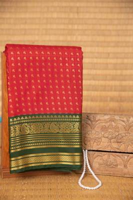 Red and green aayiram butta semi silk saree with blouse 1