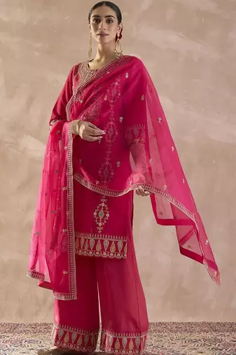 Ethnic Motifs Embroidered Round Neck Zari Kurta With Palazzos & Dupatta