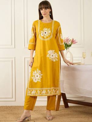 Women Floral Printed Regular Mirror Work  Cotton Kurta with Trousers & With Dupatta 1