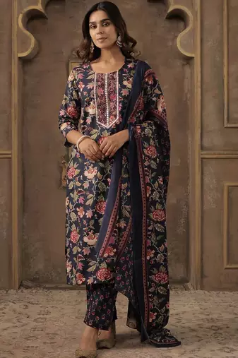 Floral Printed Round Neck Straight Kurta With Trousers & Dupatta