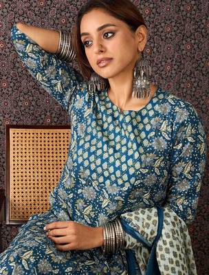 Women Ethnic Motifs Printed Cotton Kurta with Trousers & Dupatta 3