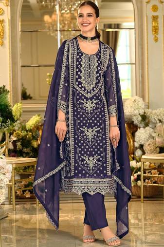 Women Ethnic Motifs Embroidered Regular Thread Work Kurta Set