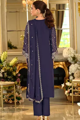 Women Ethnic Motifs Embroidered Regular Thread Work Kurta Set