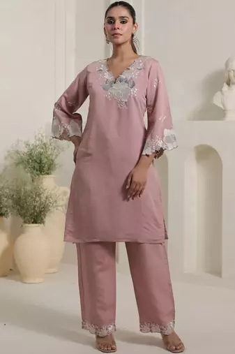 Floral Yoke Design V-Neck Thread Work Straight Kurta & Trousers
