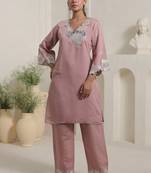Floral Yoke Design V-Neck Thread Work Straight Kurta & Trousers