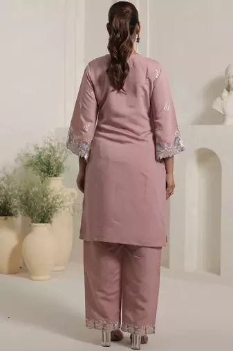 Floral Yoke Design V-Neck Thread Work Straight Kurta & Trousers