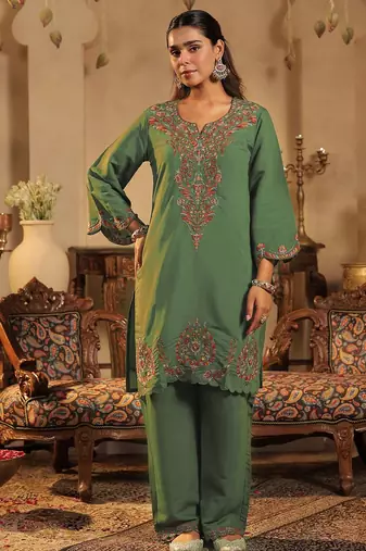 Women Ethnic Motifs Printed Kurta with Trouser & Dupatta