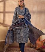 Women Ethnic Motifs Printed Cotton Kurta with Trousers & Dupatta