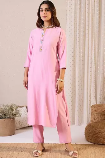 Women Floral Embroidered Kurta with Trousers & Dupatta