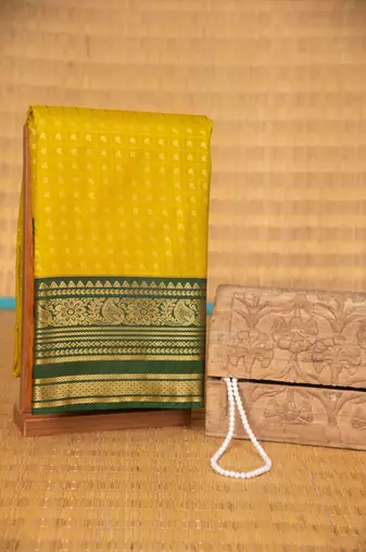 Lime green and deep green aayiram butta semi silk saree with blouse