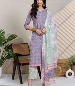 Women Floral Printed V-Neck Pure Cotton Kurta with Trousers & Dupatta