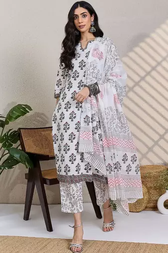 Women Floral Printed Cotton Kurta with Trousers & Dupatta