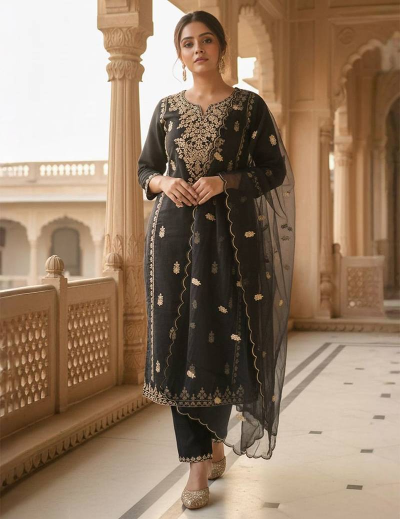 Women Ethnic Motifs Embroidered Kurta with Trousers & Dupatta