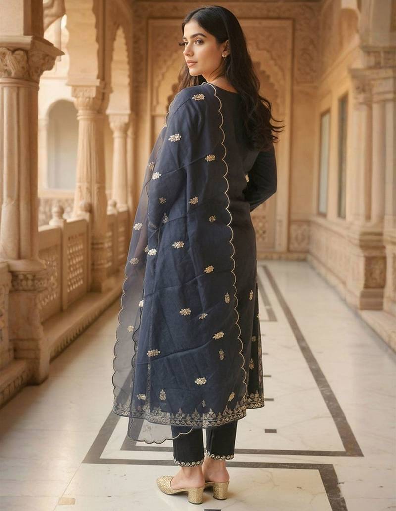 Women Ethnic Motifs Embroidered Kurta with Trousers & Dupatta