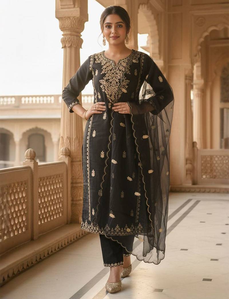 Women Ethnic Motifs Embroidered Kurta with Trousers & Dupatta
