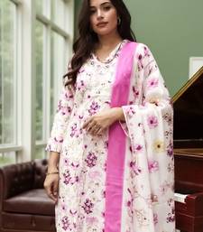 Floral Printed Pure Cotton Straight Kurta With Trousers & Dupatta