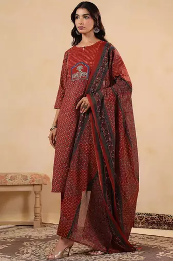 Women Ethnic Motifs Printed Cotton Kurta with Trousers & Dupatta