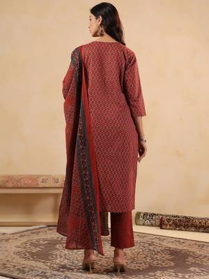 Women Ethnic Motifs Printed Cotton Kurta with Trousers & Dupatta 6