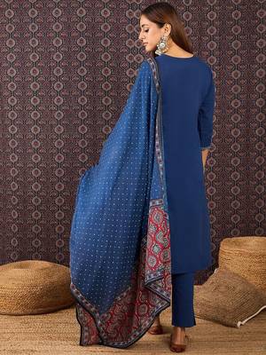 Women Ethnic Motifs Printed Pure Cotton Kurta with Trouser & Dupatta 5