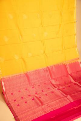 Ducky yellow and pink touch silk saree with blouse 3
