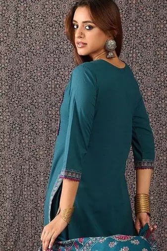Floral Embroidered Thread Work  Cotton Straight Kurta With Trouser & Dupatta