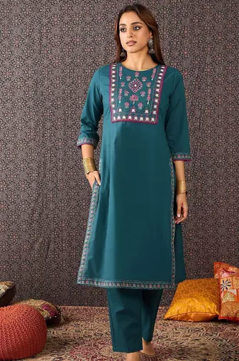 Floral Embroidered Thread Work  Cotton Straight Kurta With Trouser & Dupatta