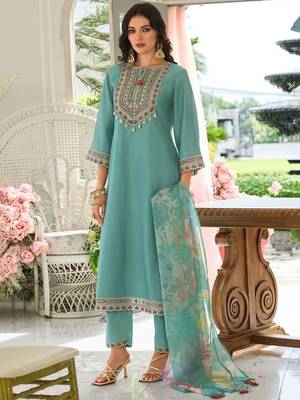 Ethnic Motifs Embroidered Regular Mirror Work Kurta With Trousers & Dupatta 4