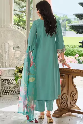 Ethnic Motifs Embroidered Regular Mirror Work Kurta With Trousers & Dupatta