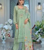 Women Floral Embroidered Thread Work Kurta with Trousers & Dupatta
