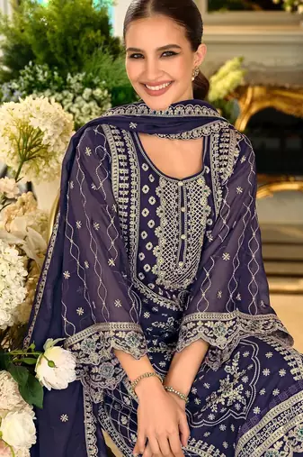 Ethnic Motifs Embroidered Sequinned Kurta with Trousers & Dupatta