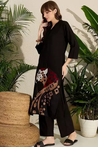 Geometric Printed V-Neck Pure Cotton Straight Kurta With Palazzos
