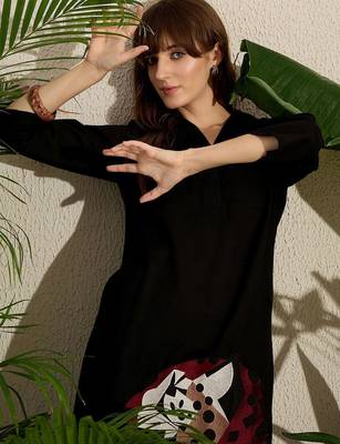Geometric Printed V-Neck Pure Cotton Straight Kurta With Palazzos 6