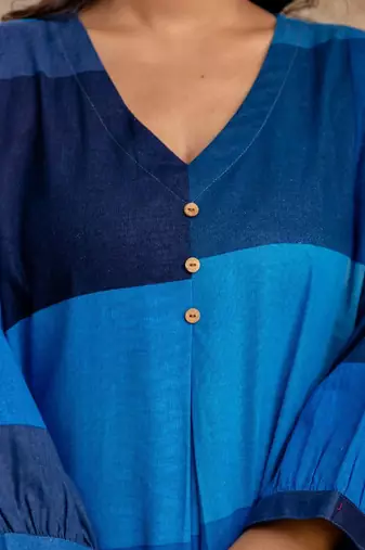 Colourblocked V-Neck A-Line Kurta With Trousers
